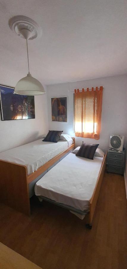 Piso Luminoso Cerca De Playa Apartment Кадис Екстериор снимка
